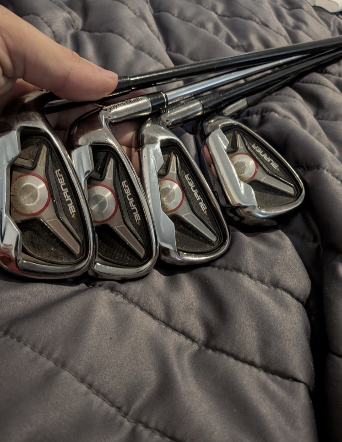 Right Taylormade Burner 09 iron set.7-PW.Graphite senior