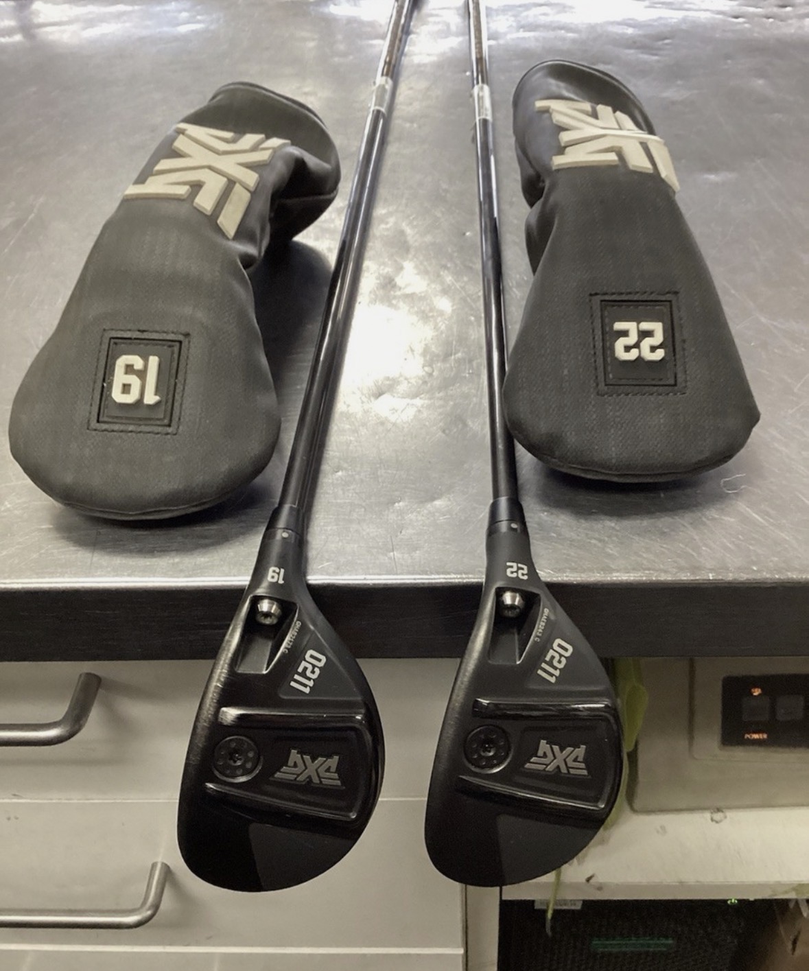 PXG 0211 19° 3 Hybrid & 22° 4 Hybrids Riptide 5.5-R 80G Regular Flex Graphite
